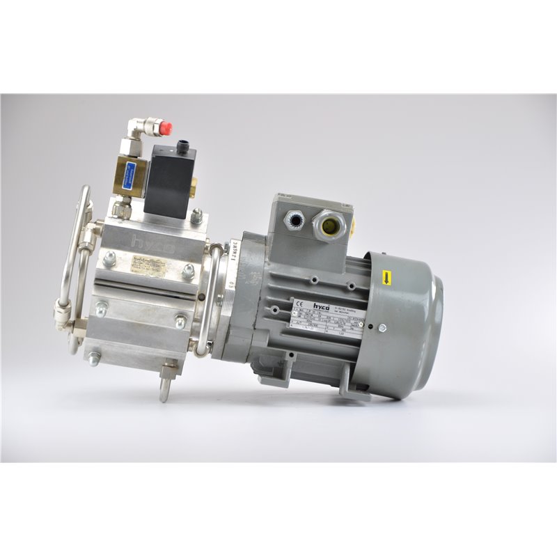 VACUUM PUMP