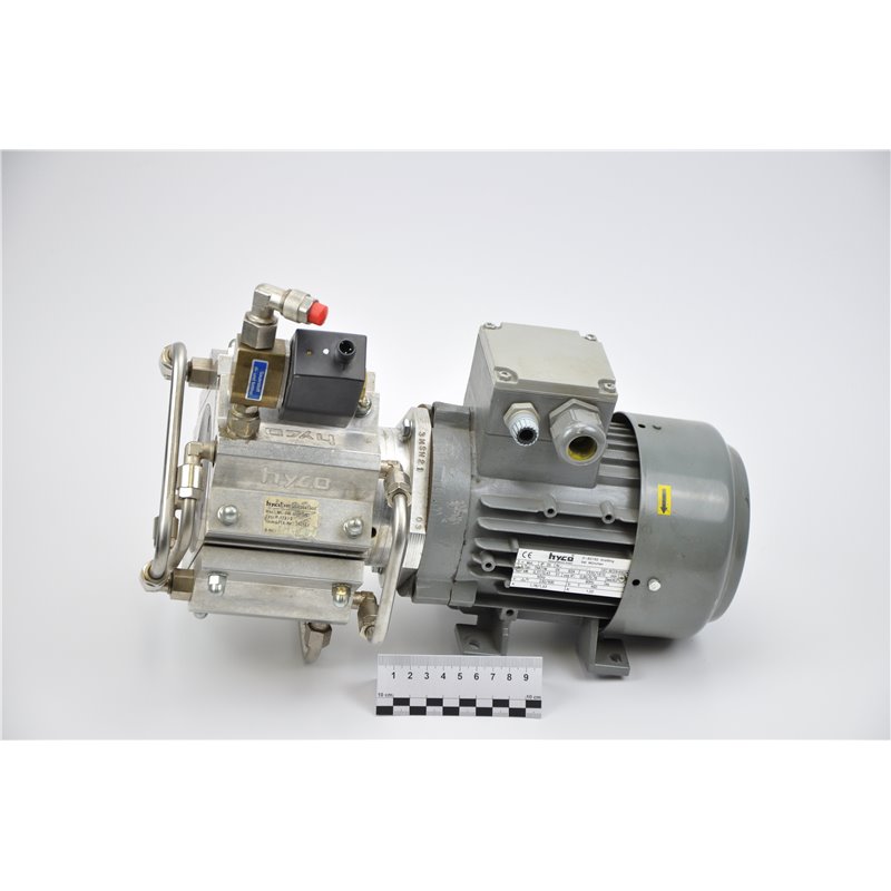 VACUUM PUMP